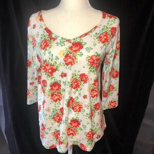 The Pioneer Woman Women’s size Small Floral V-Neck 3/4 Sleeve Blouse
